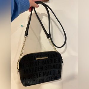 Black Steve Madden Purse